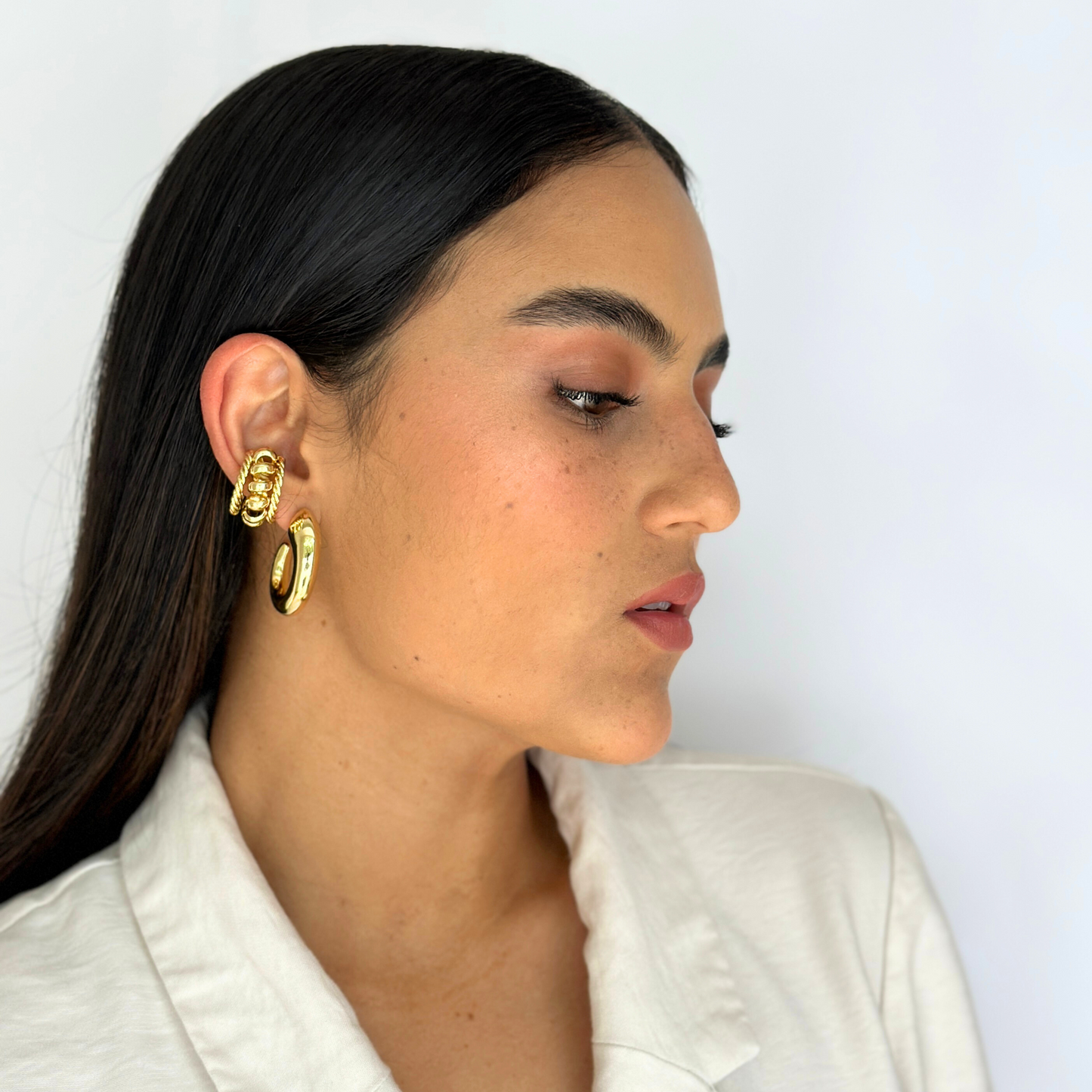 ALY GOLD HOOPS