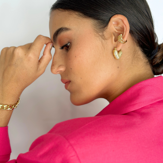 CELA GOLD EARCUFF