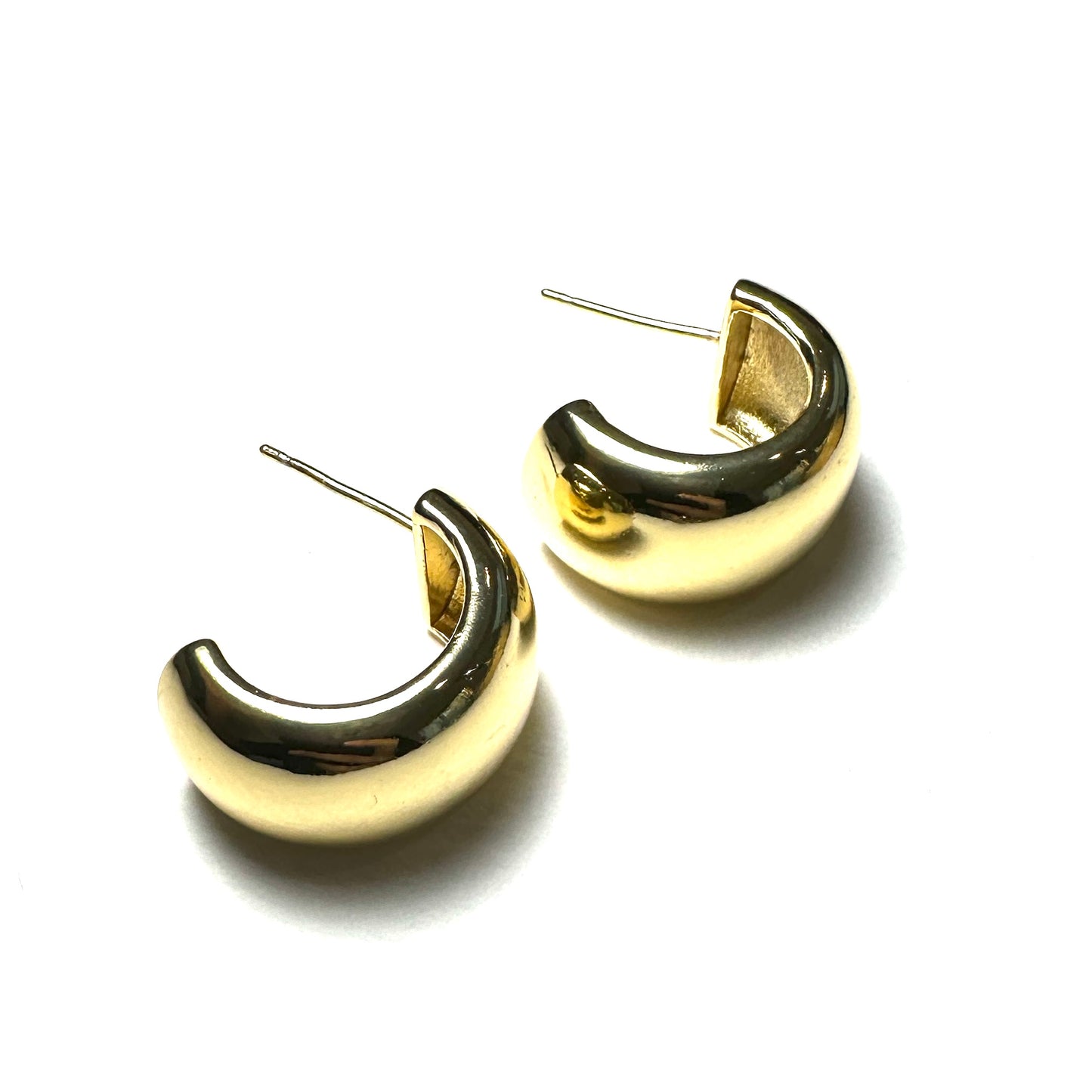 GOLD CHUNKY MINI HOOPS