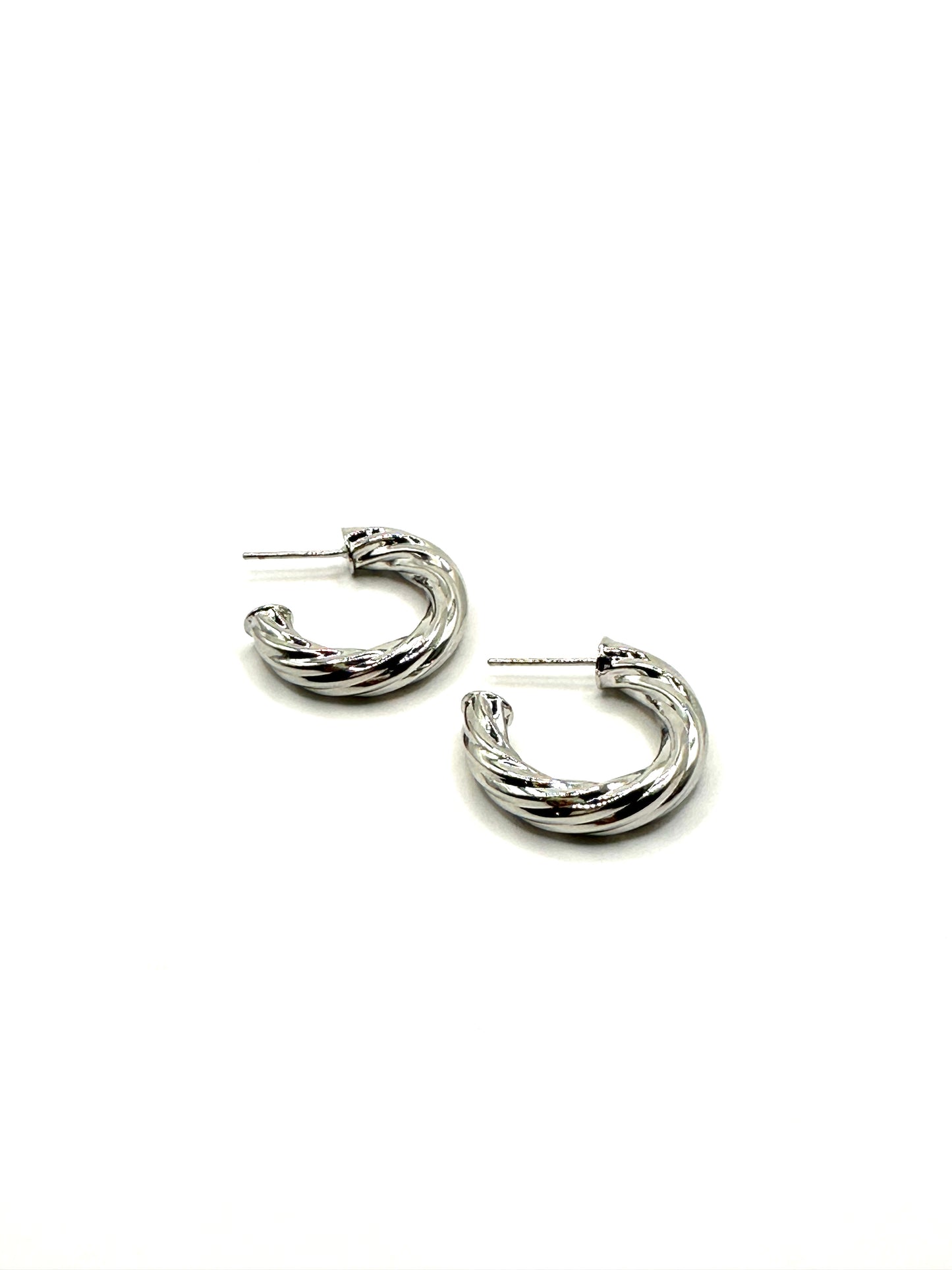 STUD SILVER HOOPS